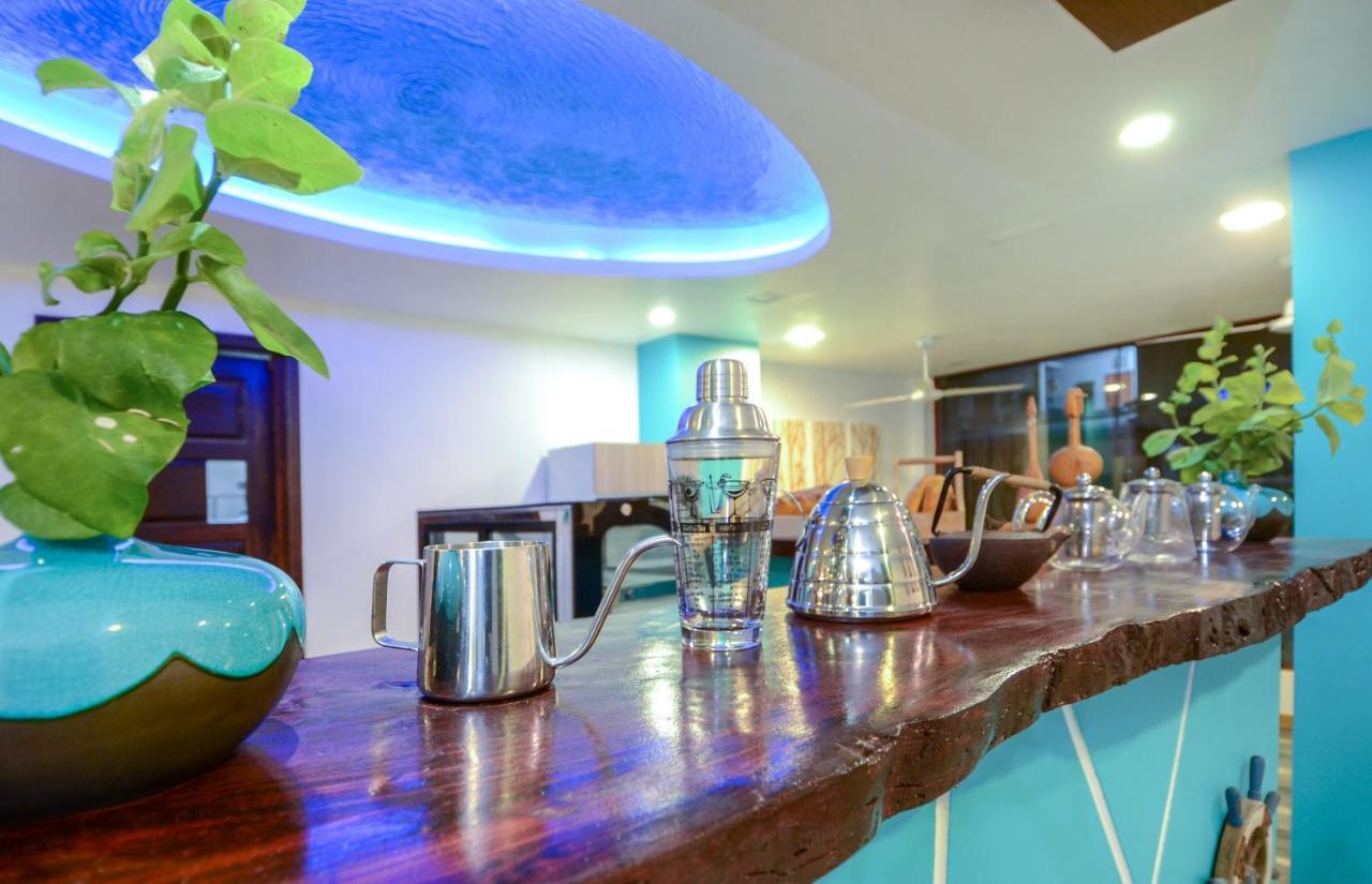 Aquzz Hotel & Spa - Maldives Maafushi Εξωτερικό φωτογραφία
